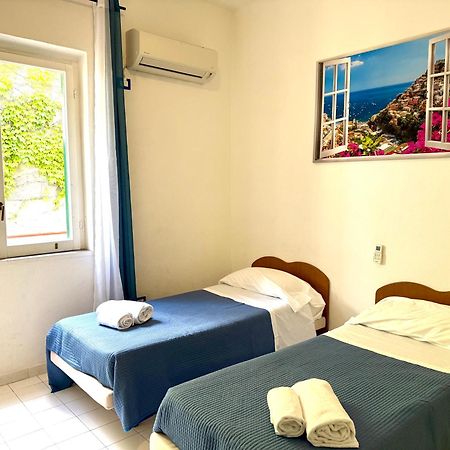 Venus Apartment Positano Bagian luar foto