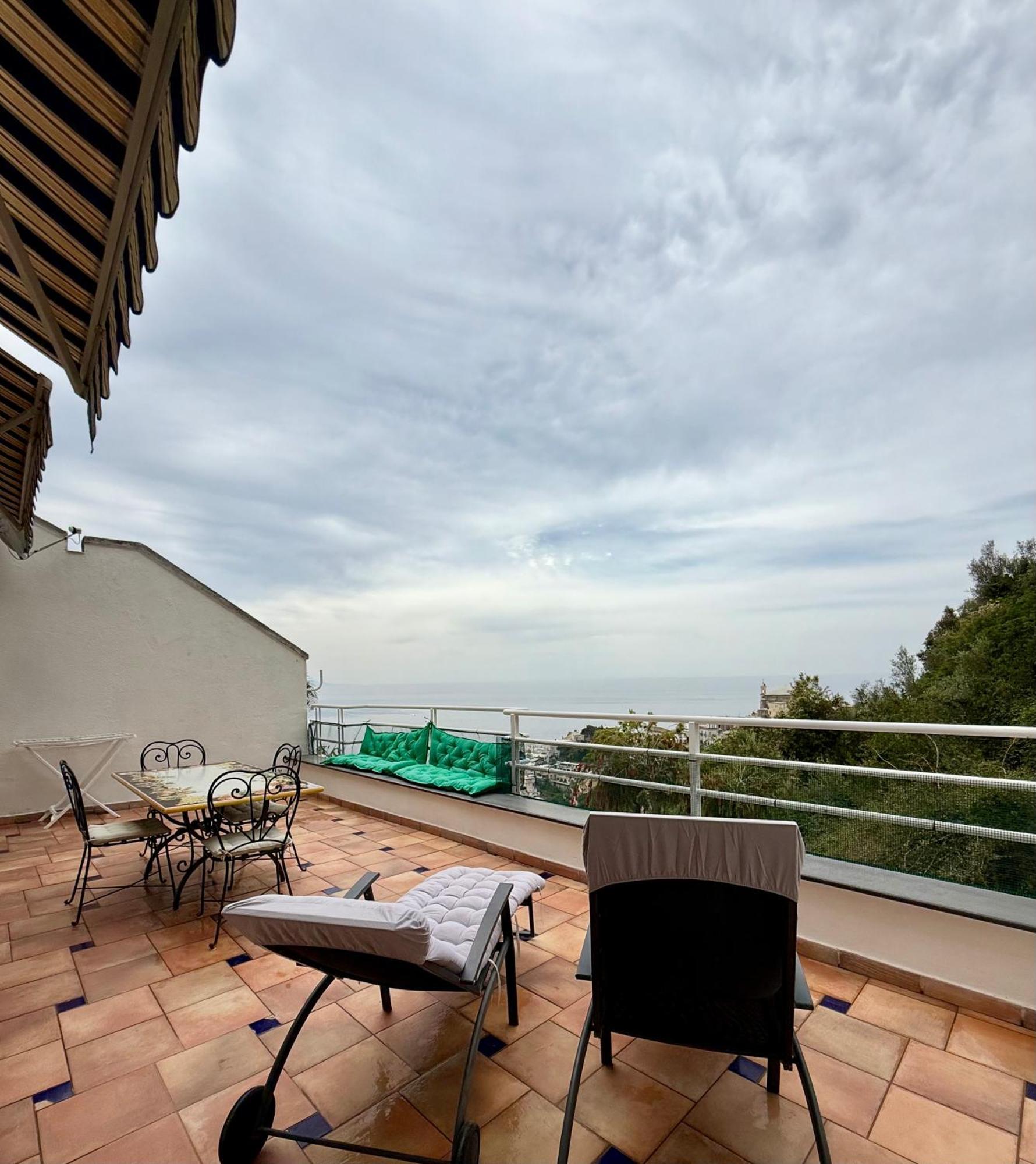 Venus Apartment Positano Bagian luar foto