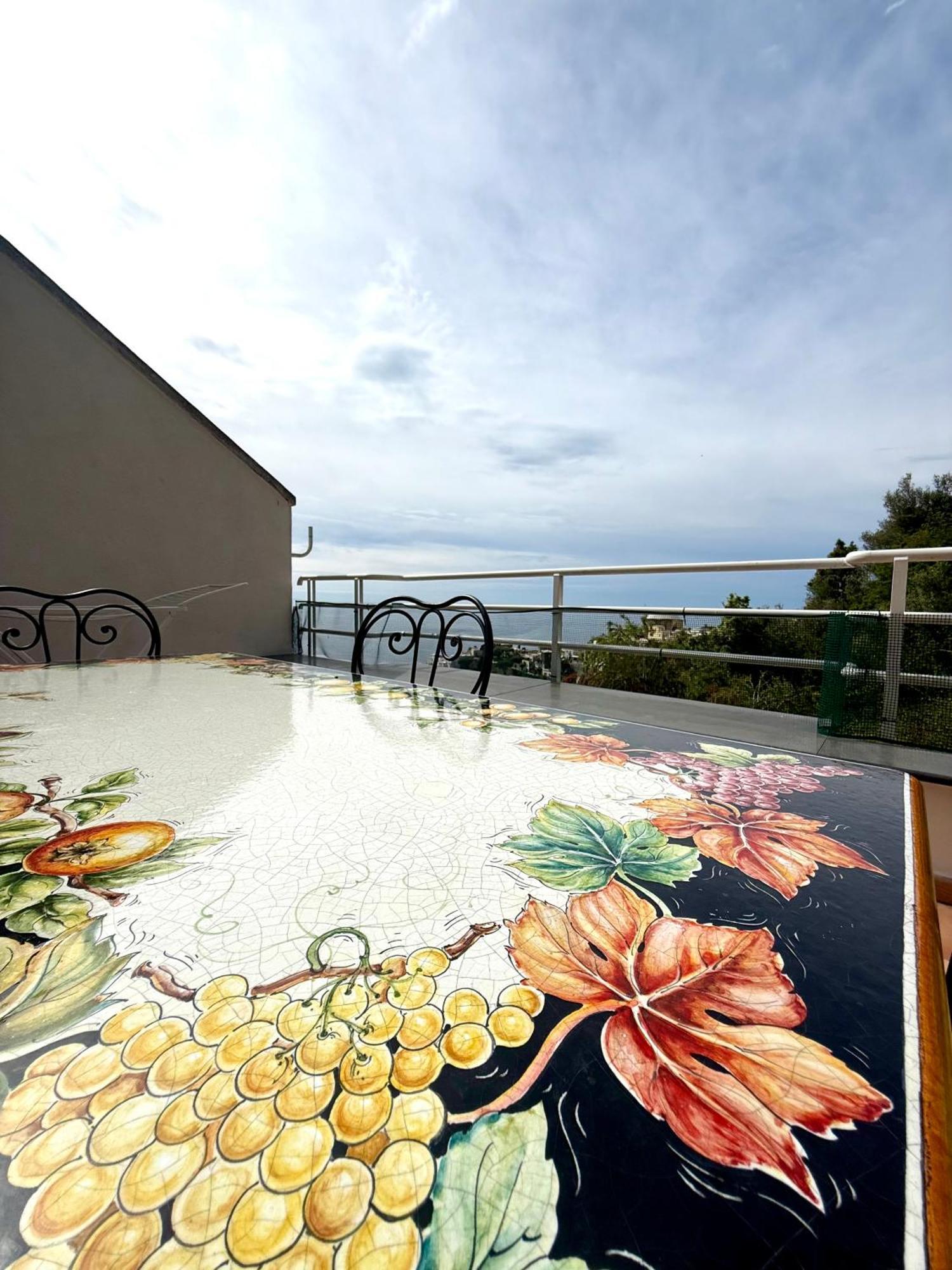 Venus Apartment Positano Bagian luar foto