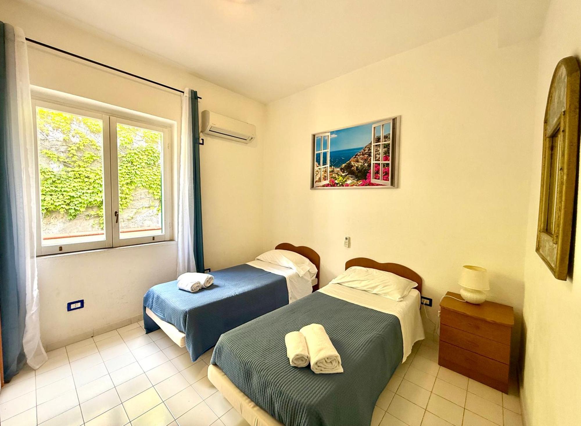 Venus Apartment Positano Bagian luar foto
