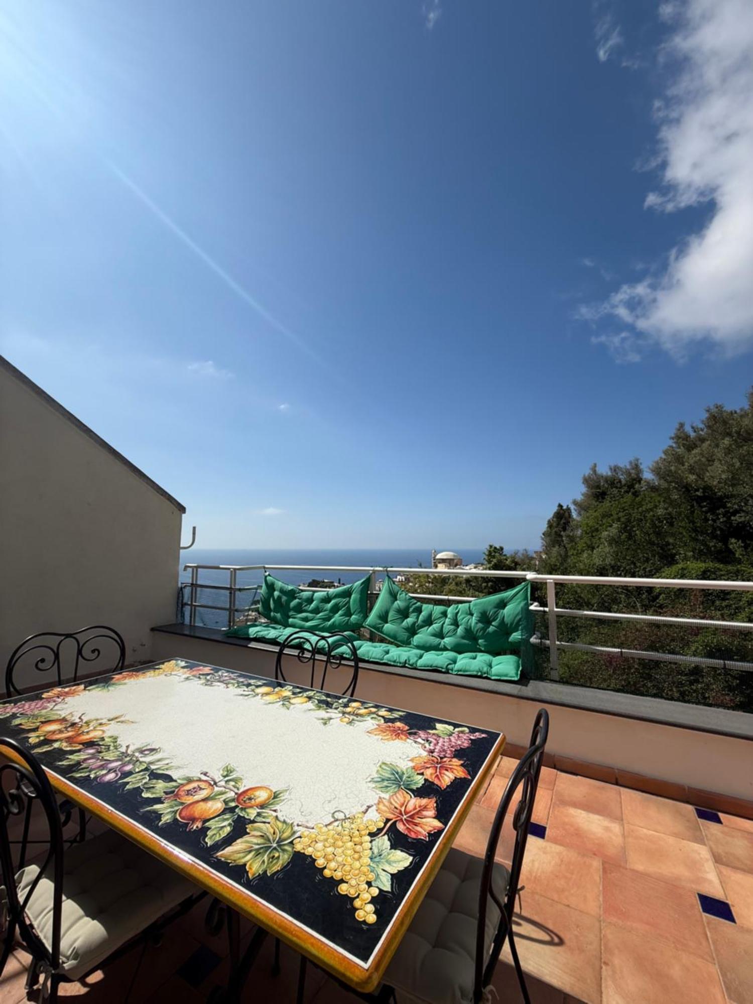 Venus Apartment Positano Bagian luar foto