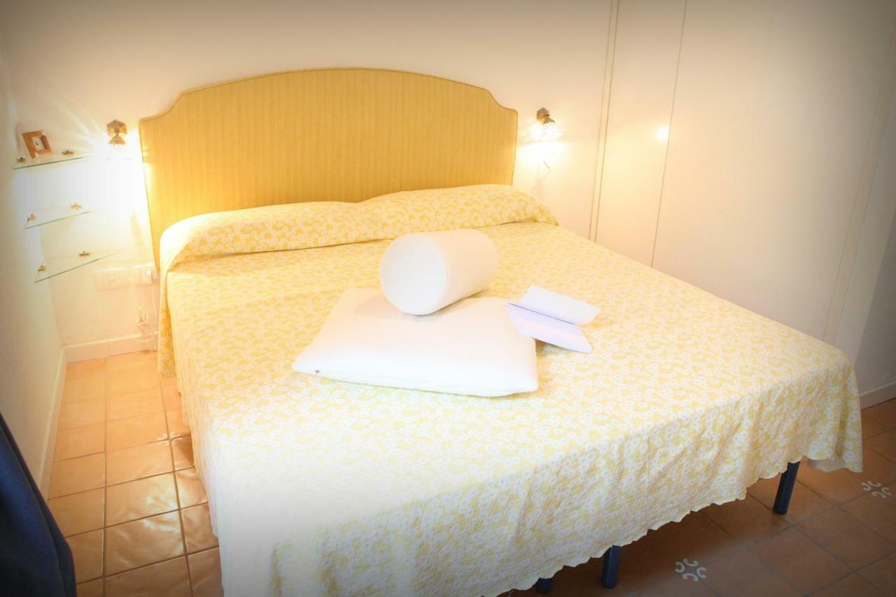 Venus Apartment Positano Bagian luar foto