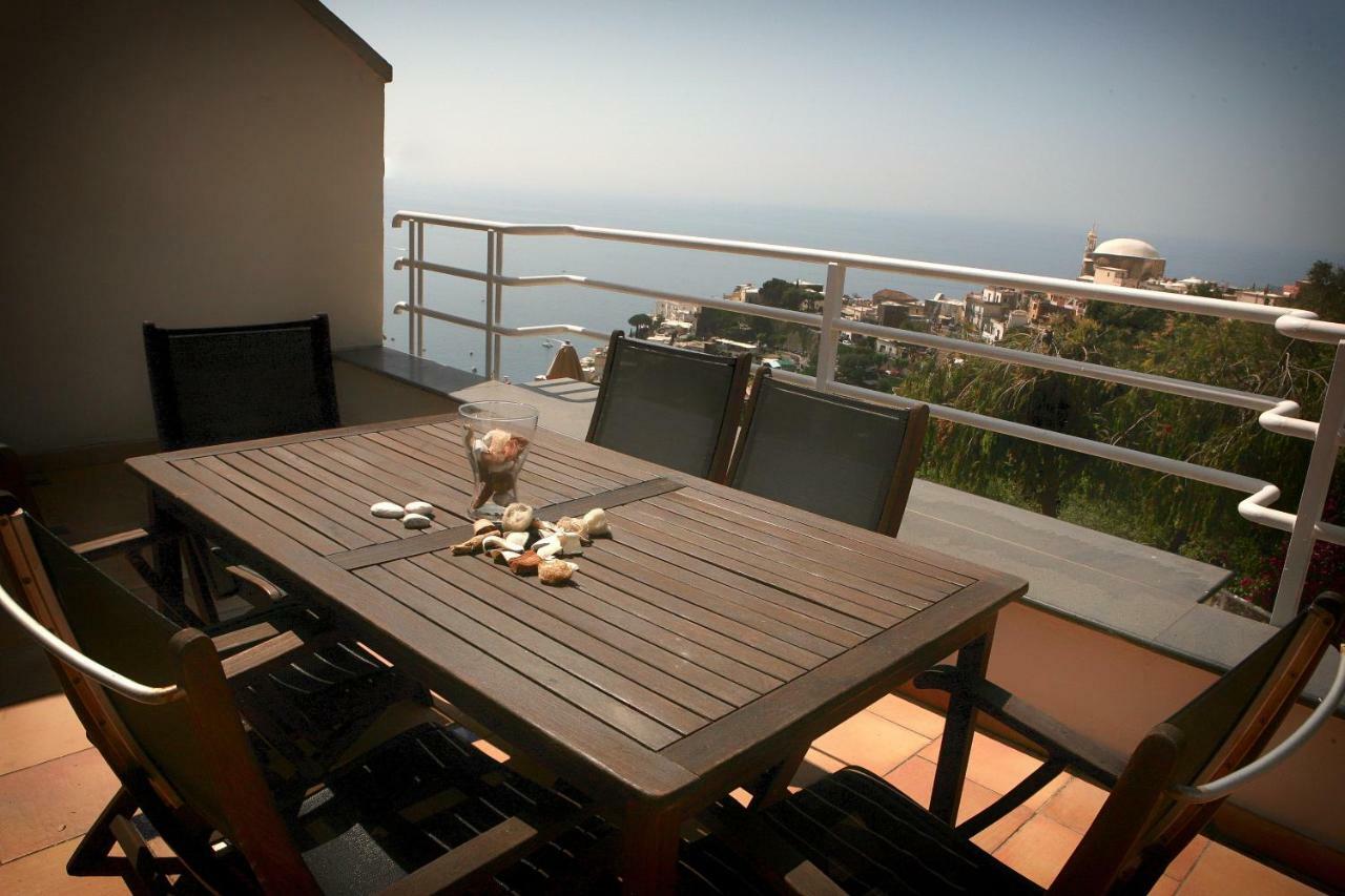 Venus Apartment Positano Bagian luar foto