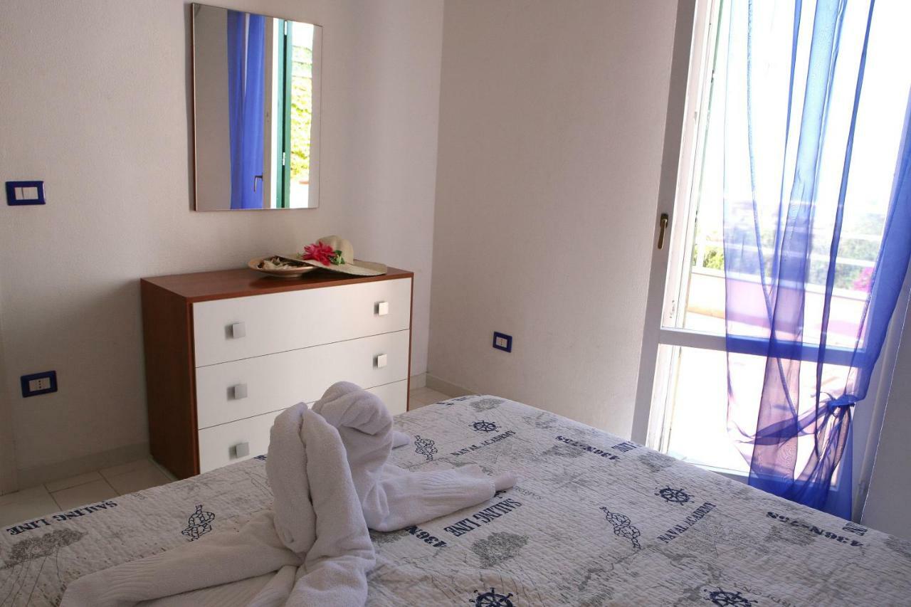 Venus Apartment Positano Bagian luar foto